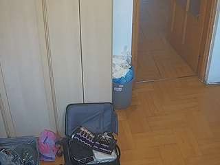 voyeurcam-julmodels-bed-7