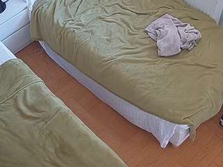 voyeurcam-julmodels-bed-7