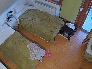 voyeurcam-julmodels-bed-7