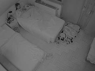 voyeurcam-julmodels-bed-7 webcam