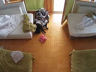 voyeurcam-julmodels-bed-7