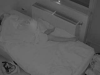voyeurcam-julmodels-bed-7