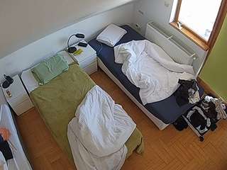 voyeurcam-julmodels-bed-7 Profile Image