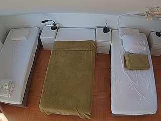 voyeurcam-julmodels-bed-7