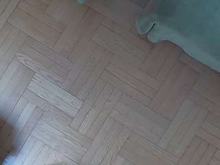 Dit model is nu live. voyeurcam-julmodels-bed-7