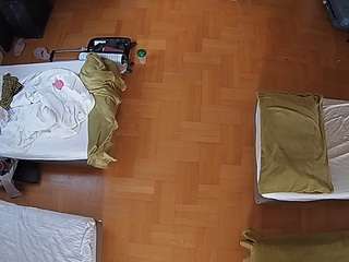 voyeurcam-julmodels-bed-7
