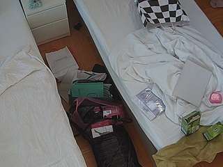 voyeurcam-julmodels-bed-7