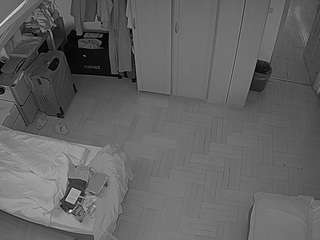 voyeurcam-julmodels-bed-7