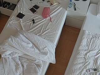 voyeurcam-julmodels-bed-7 Sex Cam Show