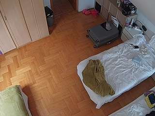 voyeurcam-julmodels-bed-7 Sex Cam Show