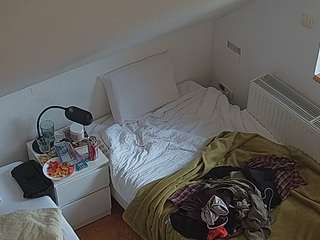 voyeurcam-julmodels-bed-7 Sex Cam Show