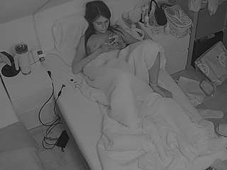 voyeurcam-julmodels-bed-7 Sex Cam Show