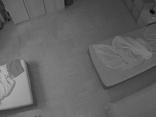 voyeurcam-julmodels-bed-7