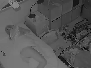 Julmodels Bedroom-D7's Live Sex Cam Show