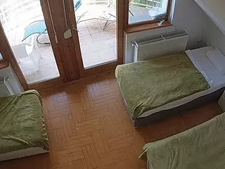 Julmodels Bedroom-D7's Live Sex Cam Show