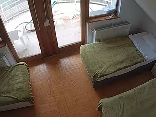 Julmodels Bedroom-D7's Live Sex Cam Show