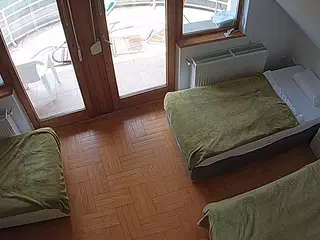 Julmodels Bedroom-D7's Live Sex Cam Show