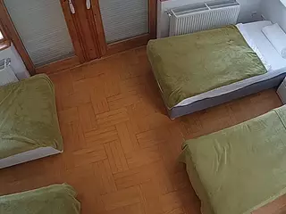 Julmodels Bedroom-D7's Live Sex Cam Show