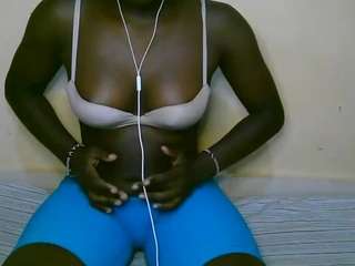 sexy-darks Curvy live webcam