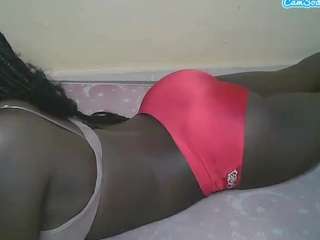 sexy-darks's CamSoda show and profile