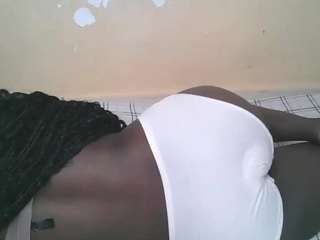 sexy-darks's CamSoda show and profile