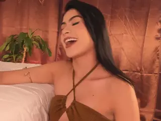 Thalia Fernandez's Live Sex Cam Show