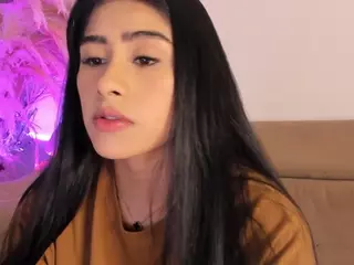 Thalia Fernandez's Live Sex Cam Show