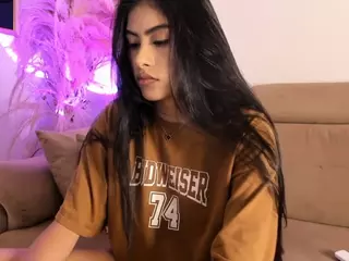 Thalia Fernandez's Live Sex Cam Show