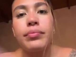 cheerryyy1 Live Webcam on CamSoda