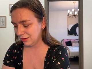 LuckyLady1 live cam preview