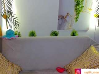 sayl0r-moon Live Webcam on CamSoda