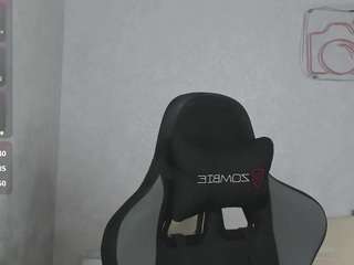 Live Sex Chat with Jennie (@sayl0r-moon)