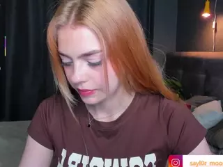 Kira's Live Sex Cam Show
