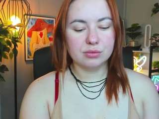 laylaxcute's CamSoda show and profile