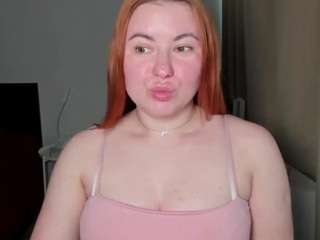 laylaxcute Live Webcam on CamSoda