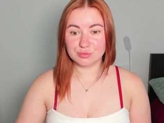LaylaxCute live webcam show