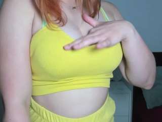 LaylaxCute live webcam show