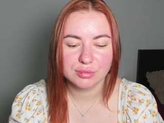 LaylaxCute live webcam show