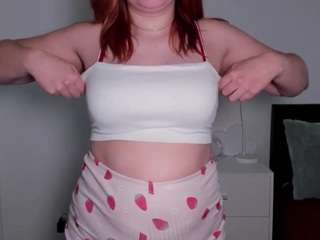 LaylaxCute live cam preview