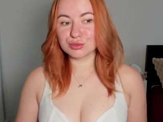 LaylaxCute live cam preview