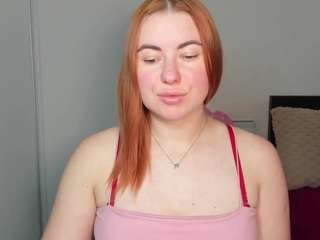 LaylaxCute live cam preview