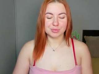 LaylaxCute live cam preview