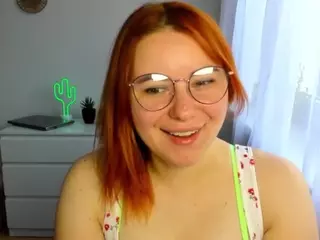 LaylaxCute's Live Sex Cam Show