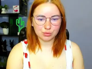 LaylaxCute's Live Sex Cam Show