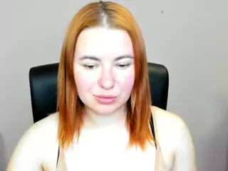 LaylaxCute's Live Sex Cam Show