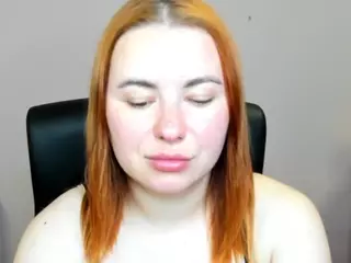 LaylaxCute's Live Sex Cam Show