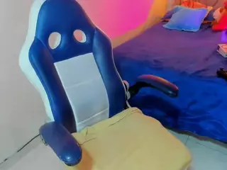 brunette0's Live Sex Cam Show