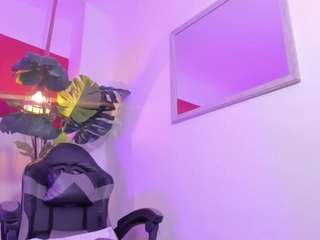Young Izaro-22 - sweet, randy and ready to satisfy izaro-22 from CamSoda