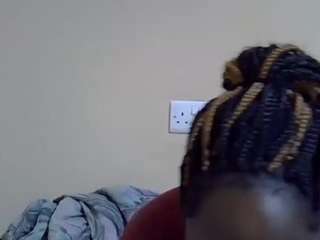 sweetlynn2 webcam model