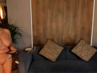 jennifer-rodriguez webcam model